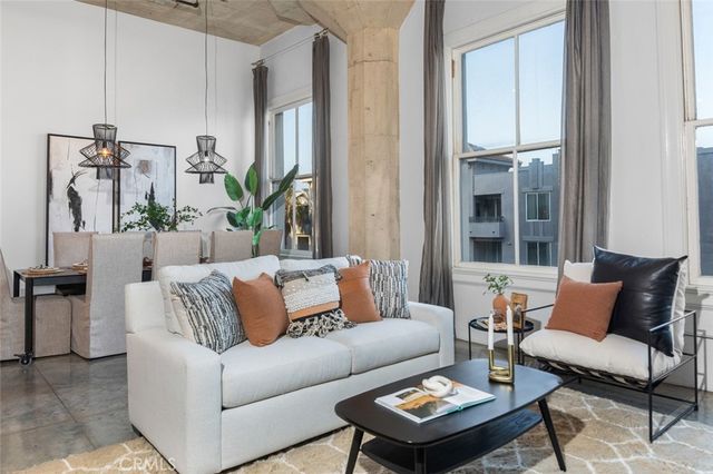 115 W 4th Street 308, Long Beach, CA 90802