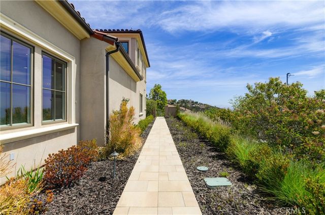 18148 Avnda Orilla, Rancho Santa Fe, CA 92067