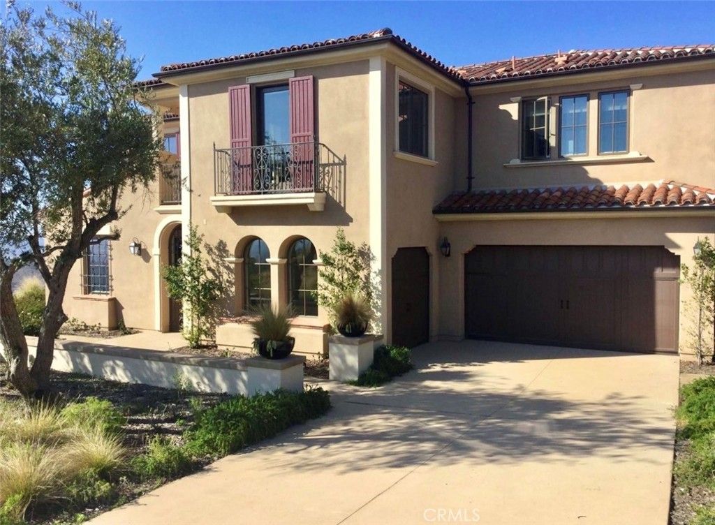 Image 1 of property listing at 18148 Avnda Orilla, Rancho Santa Fe, CA 92067