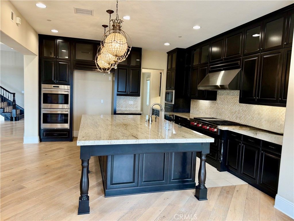 Image 4 of property listing at 18148 Avnda Orilla, Rancho Santa Fe, CA 92067