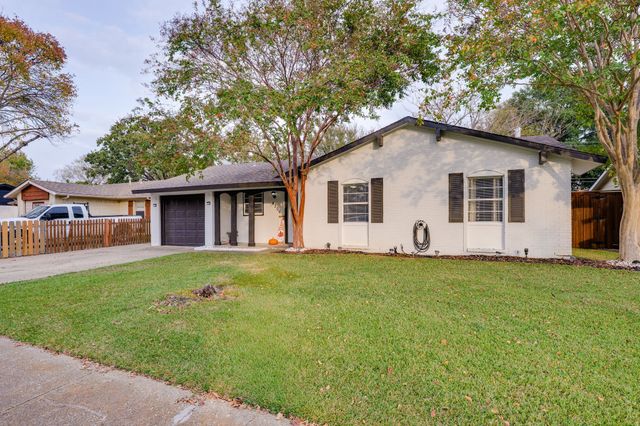 4306 Linda Lane, Balch Springs, TX 75180