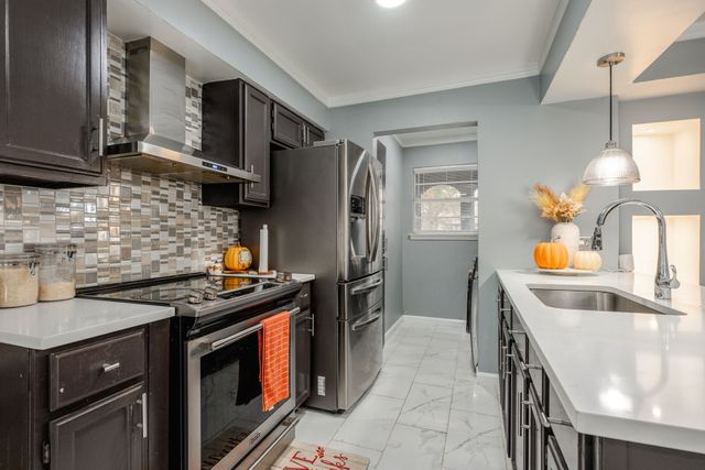 4306 Linda Lane, Balch Springs, TX 75180