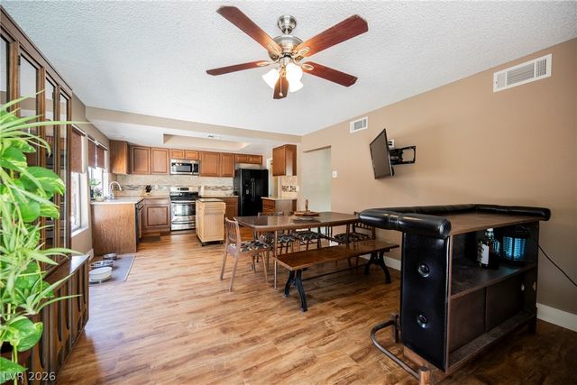 3033 Peridot Street, Las Vegas, NV 89121