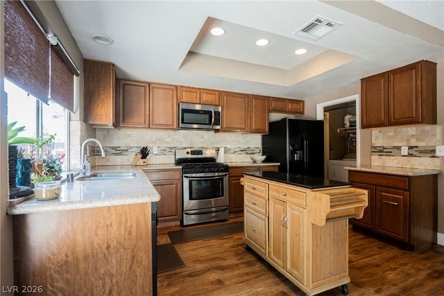 3033 Peridot Street, Las Vegas, NV 89121