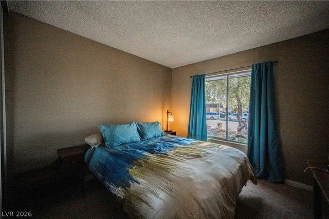 3033 Peridot Street, Las Vegas, NV 89121