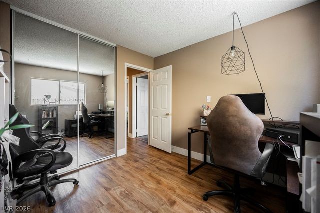 3033 Peridot Street, Las Vegas, NV 89121