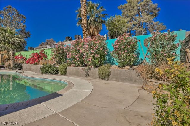 3033 Peridot Street, Las Vegas, NV 89121
