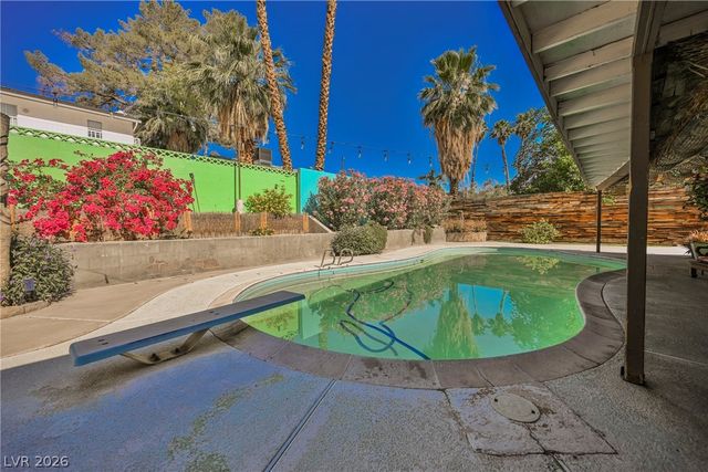 3033 Peridot Street, Las Vegas, NV 89121