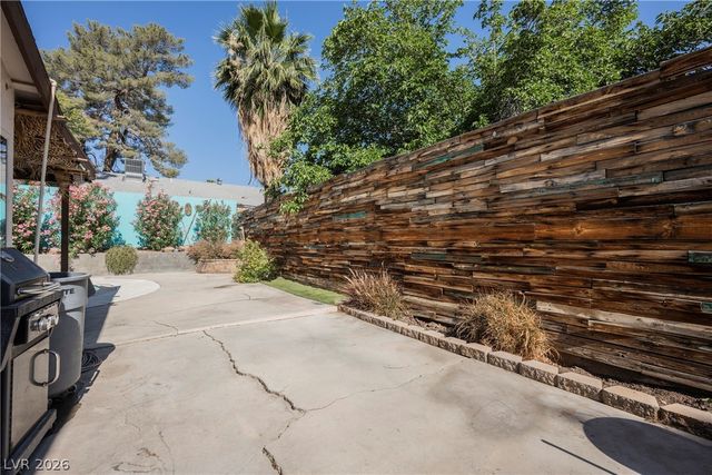 3033 Peridot Street, Las Vegas, NV 89121