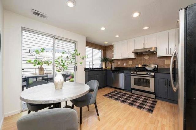 326 Commander Lane, Redwood City, CA 94065