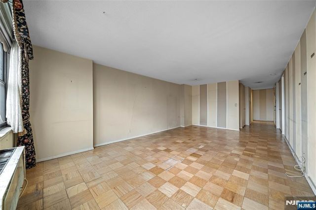 7000 Kennedy Boulevard 25F, Guttenberg, NJ 07093