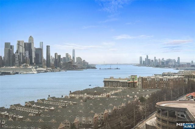 7000 Kennedy Boulevard 25F, Guttenberg, NJ 07093