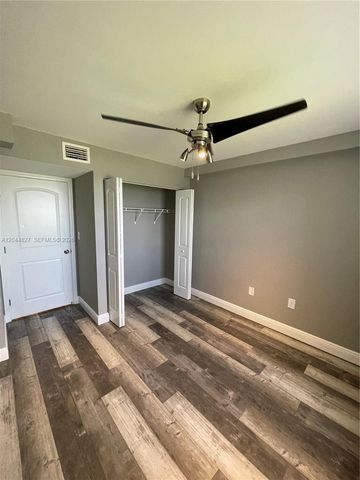 2831 N Oakland Forest Drive 101, Oakland Park, FL 33309