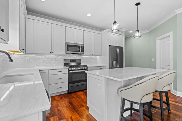 636 Baker STREET, Walworth, WI 53184