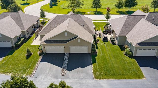 636 Baker STREET, Walworth, WI 53184