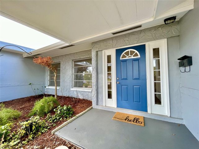 5825 30TH AVENUE N, St Petersburg, FL 33710