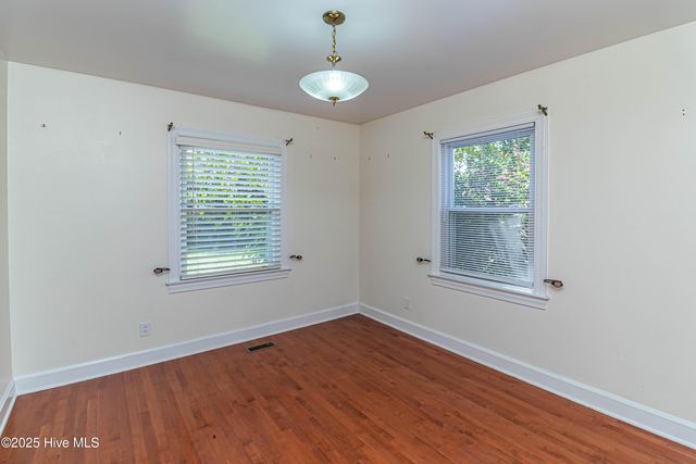 1801 E Azalea Drive, Goldsboro, NC 27530