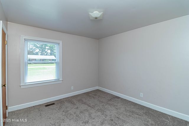 1801 E Azalea Drive, Goldsboro, NC 27530
