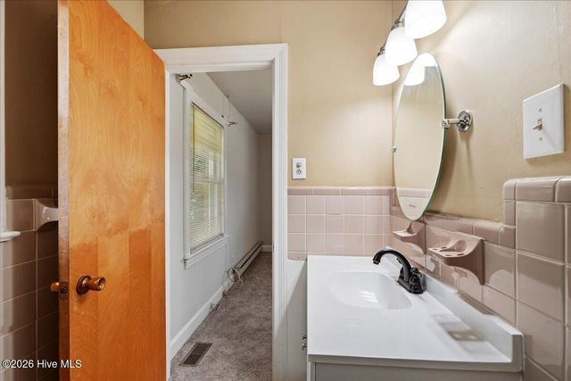 1801 E Azalea Drive, Goldsboro, NC 27530
