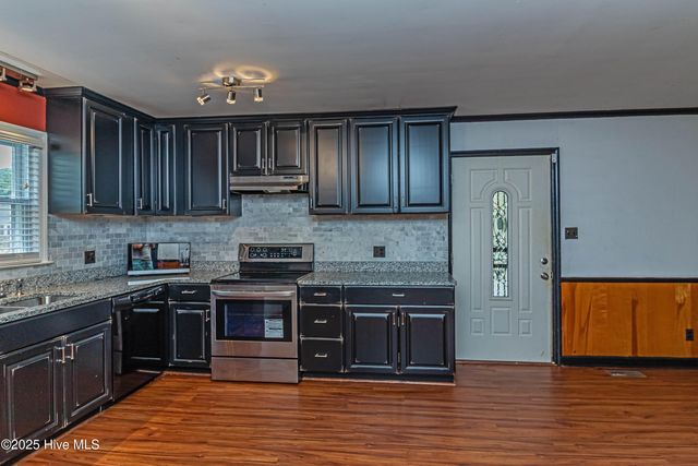 1801 E Azalea Drive, Goldsboro, NC 27530