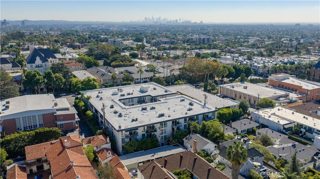 1351 N Crescent Heights 308, West Hollywood, CA 90046 — photo 4