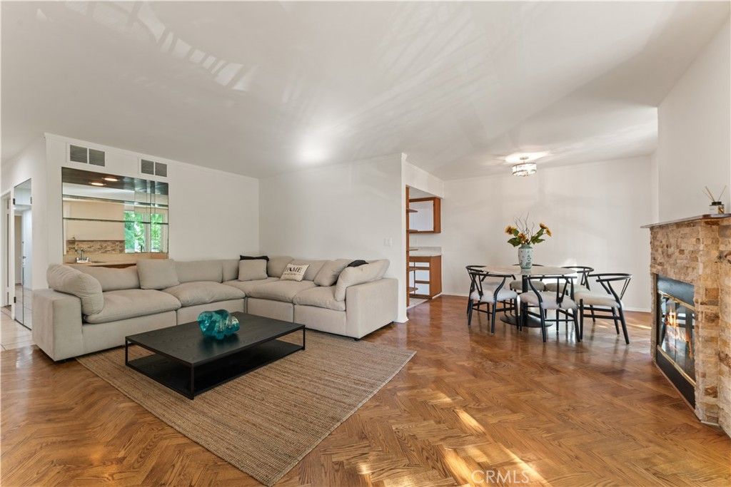 1351 N Crescent Heights 308, West Hollywood, CA 90046 — photo 5