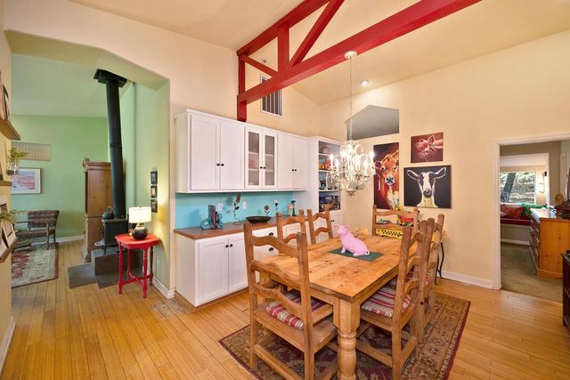 19170 Tiger Lily Ln, Grass Valley, CA 95945