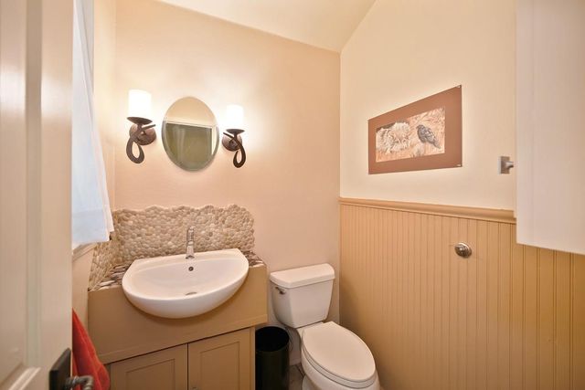 19170 Tiger Lily Ln, Grass Valley, CA 95945