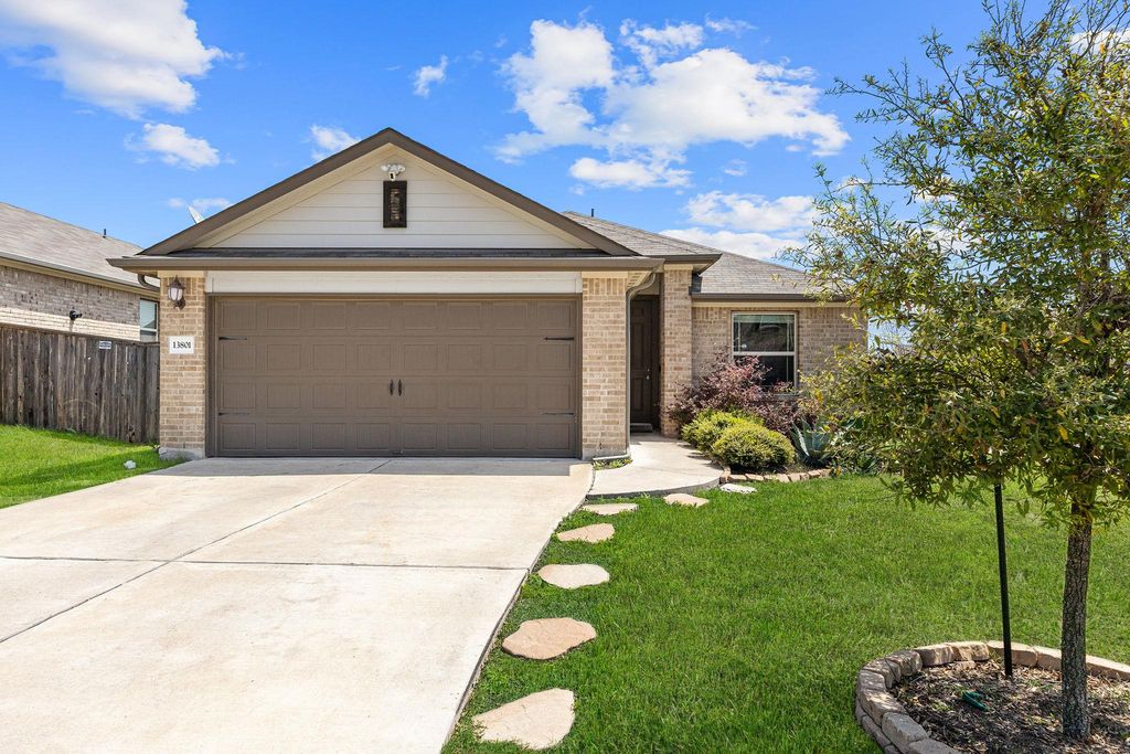 13801 Rosebud Isle DR, Manor, TX 78653