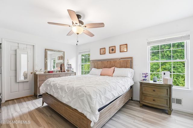 19 Gregory Street, Hazlet, NJ 07730