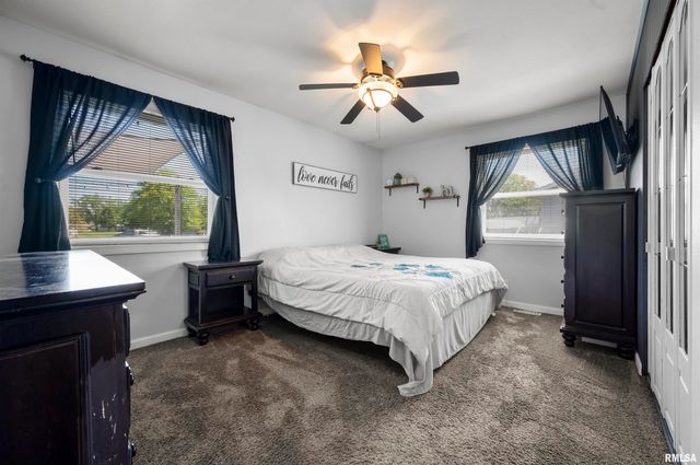252 BRIARGATE Road, Washington, IL 61571