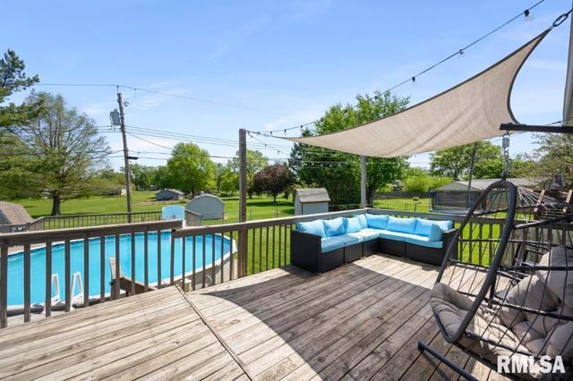 252 BRIARGATE Road, Washington, IL 61571