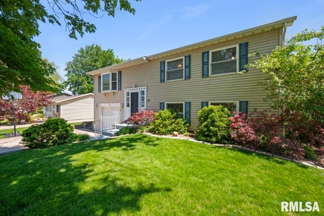 252 BRIARGATE Road, Washington, IL 61571