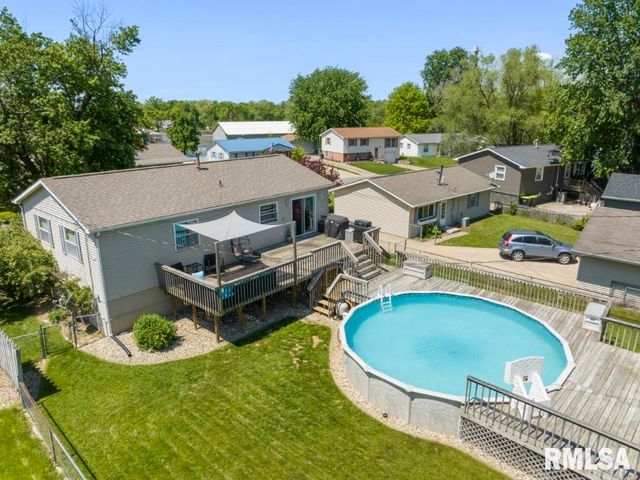 252 BRIARGATE Road, Washington, IL 61571