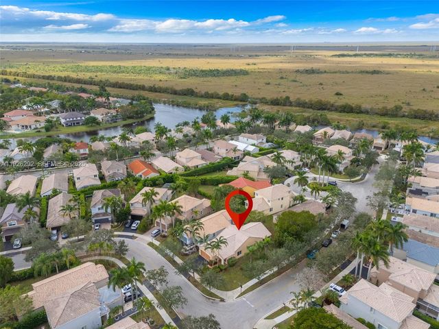 1509 Sunset Way, Weston, FL 33327