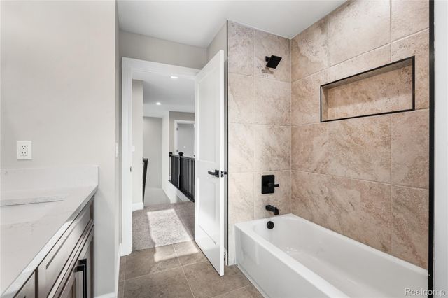 2163 HEIDI Drive, Addison Township, MI 48370