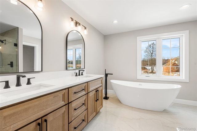 2163 HEIDI Drive, Addison Township, MI 48370