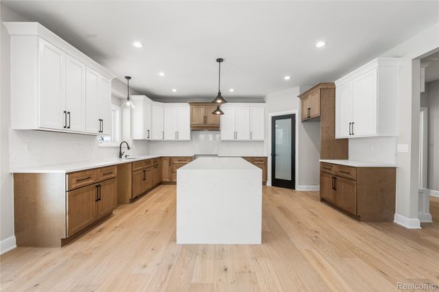 2163 HEIDI Drive, Addison Township, MI 48370