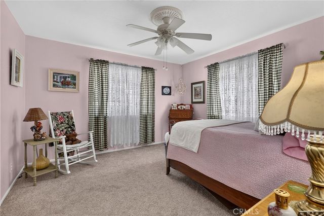 1127 Yukon, Lake Arrowhead, CA 92352