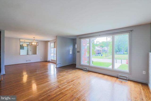 2804 HANSON AVE, Baltimore, MD 21209