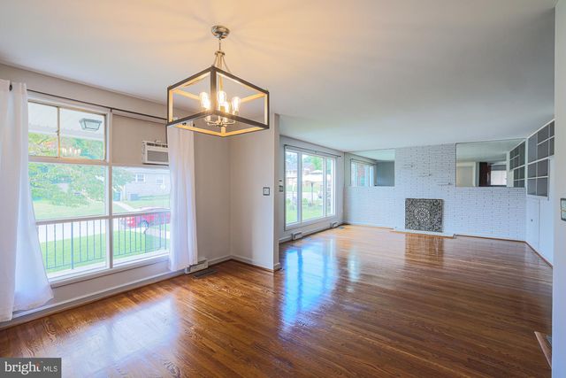 2804 HANSON AVE, Baltimore, MD 21209