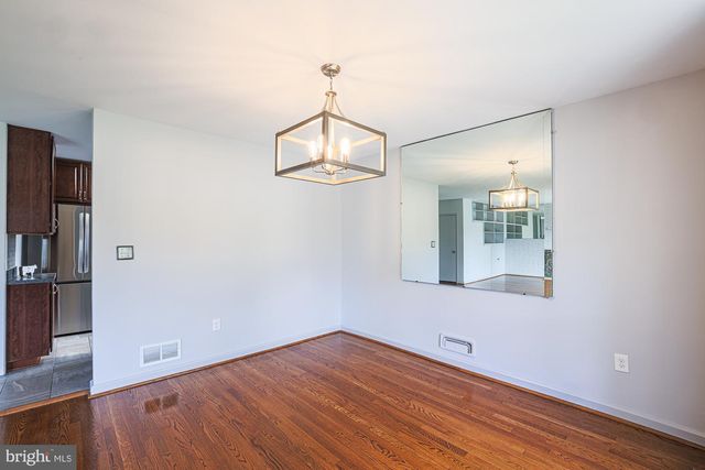 2804 HANSON AVE, Baltimore, MD 21209