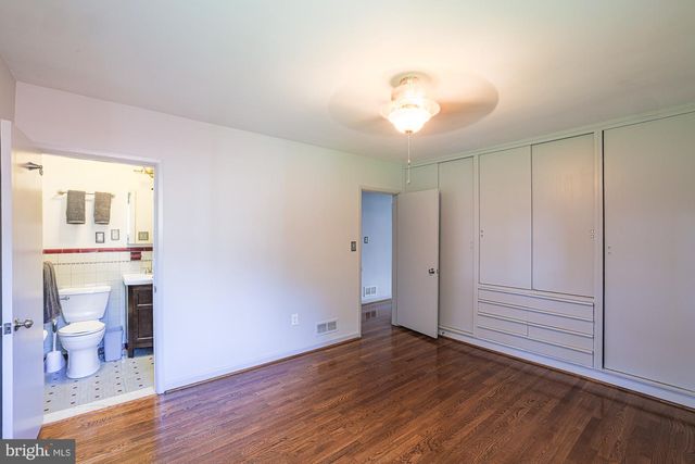 2804 HANSON AVE, Baltimore, MD 21209