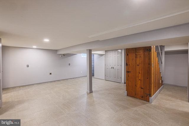 2804 HANSON AVE, Baltimore, MD 21209