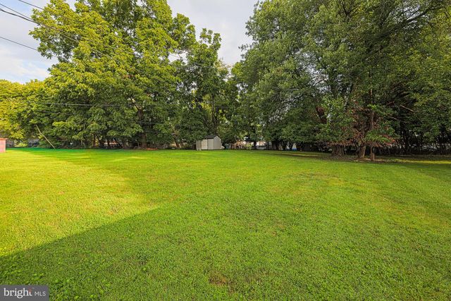 2804 HANSON AVE, Baltimore, MD 21209