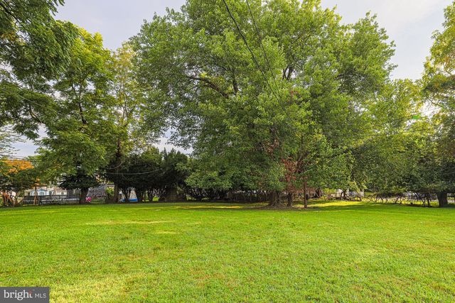 2804 HANSON AVE, Baltimore, MD 21209