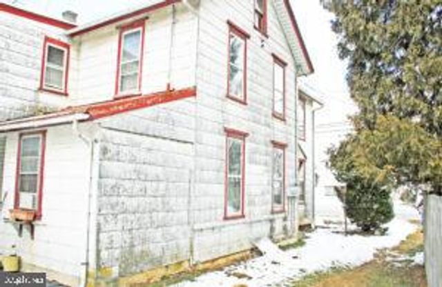 3416 LINCOLN HWY E, Paradise, PA 17562
