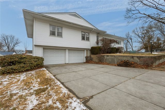 15 Cranberry Street, North Providence, RI 02904