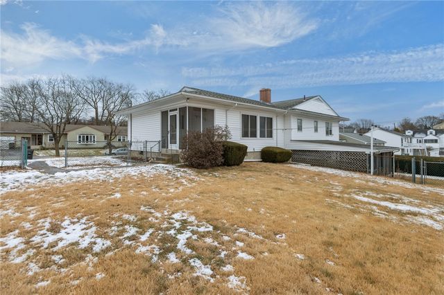 15 Cranberry Street, North Providence, RI 02904