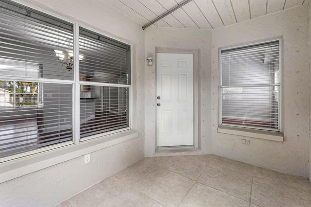 139 ROYAL PINE Circle S, Royal Palm Beach, FL 33411